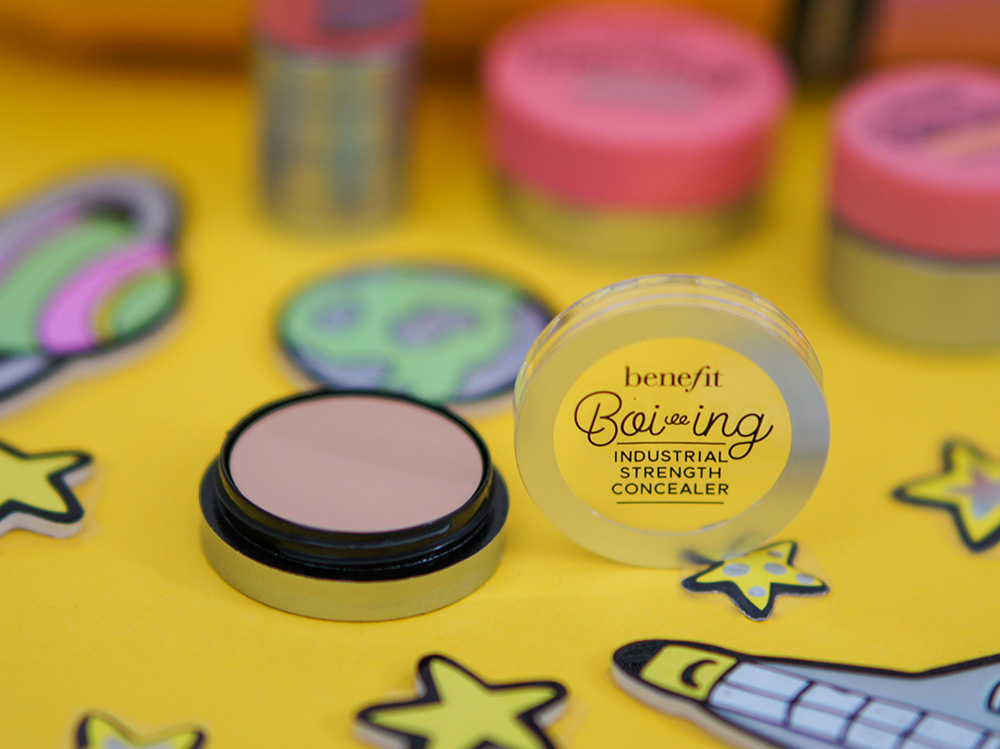Benefit Cosmetics Industrial Strength Concealer консилер