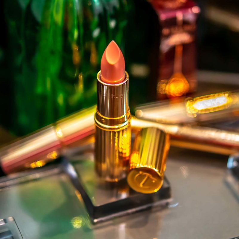 Орхидея-совратительница: Orchidea Reale Pineider 5 Charlotte Tilbury Bitch Perfect Lipstick Kissing Lippenstift помада